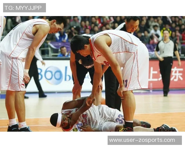 伤病阴霾笼罩球场克莱罗斯等球员重伤回顾与反思 伤病阴霾笼罩球场克莱罗斯等球员重伤回顾与反思